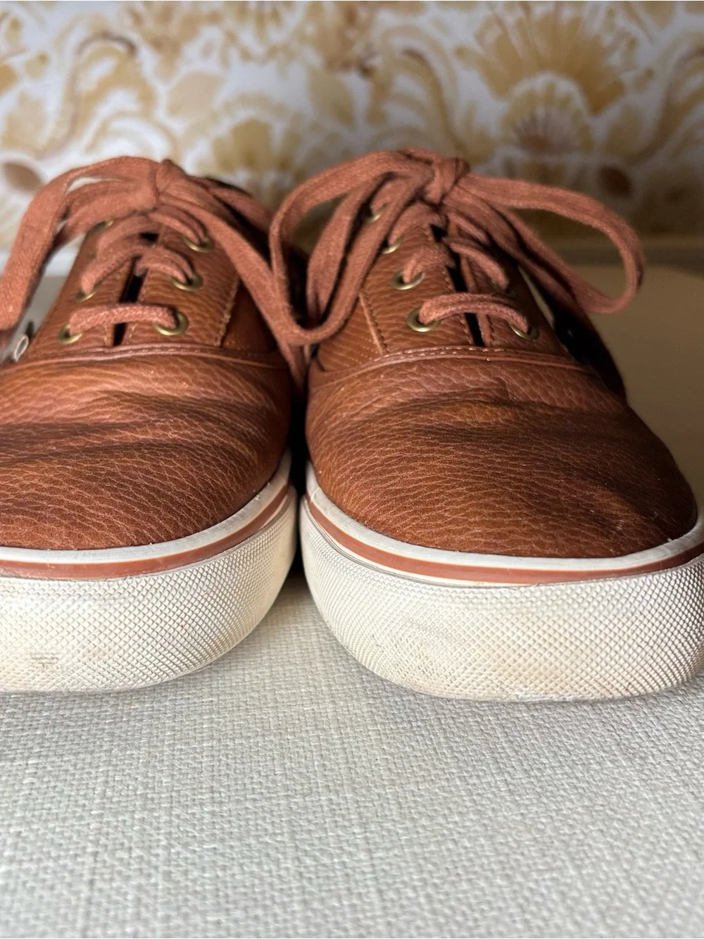 Bass Men's Brown Leather Sneakers Size 8.5 | Casual Lace-Up Comfort Shoes